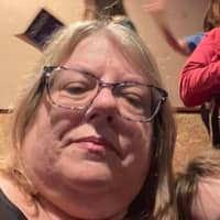 Sitter Profile Image: Julia P.