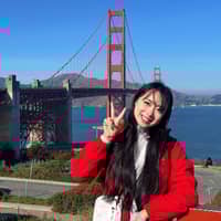 Sitter Profile Image: Xi Z.