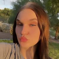 Sitter Profile Image: Gloria B.