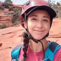 Sitter Profile Image: Valerie R.