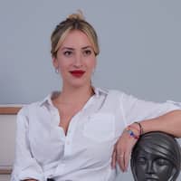 Sitter Profile Image: Leslie P.