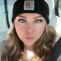 Sitter Profile Image: Kirstie W.