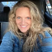 Sitter Profile Image: Joan L.