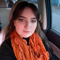 Sitter Profile Image: Lillian "Geni" H.