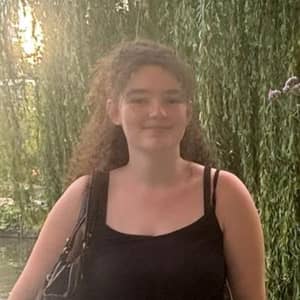 Sitter Profile Image: kali l.