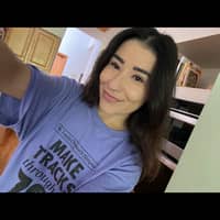 Sitter Profile Image: Elena M.