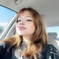 Sitter Profile Image: Daniella V.