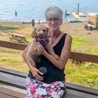 Sitter Profile Image: Wendy B.