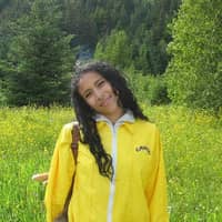 Sitter Profile Image: Alyssa L.