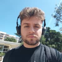 Immagine del profilo del sitter: Francesco R.