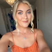 Sitter Profile Image: Sarah U.