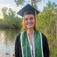 Sitter Profile Image: Cerys H.