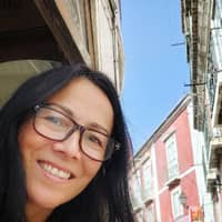 Sitter Profile Image: Maxine H.