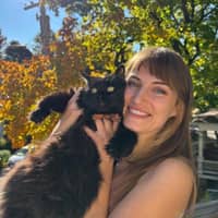 Sitter Profile Image: Jayne C.