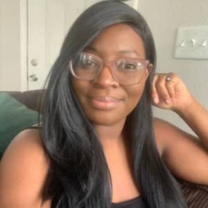 Sitter Profile Image: Naomi S.