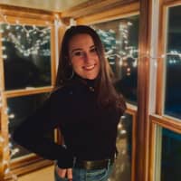 Sitter Profile Image: Isabella F.