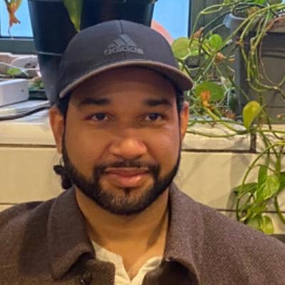 Sitter Profile Image: Emmanuel S.