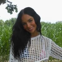 Sitter Profile Image: Layla D.