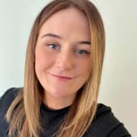 Sitter Profile Image: Elly H.