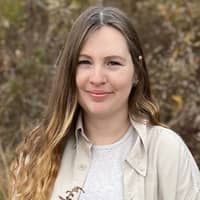 Sitter Profile Image: Victoria N.