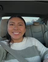 Sitter Profile Image: Stephanie R.