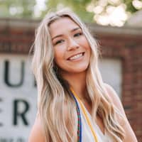 Sitter Profile Image: Bailey S.