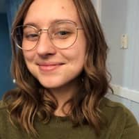 Sitter Profile Image: Sydney K.