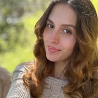 Sitter Profile Image: Meriaya J.