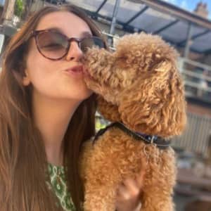 Sitter Profile Image: Victoria v.