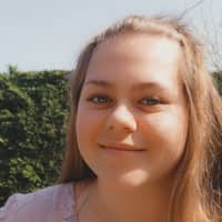 Photo de profil du pet sitter : Lilou C.