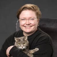 Sitter Profile Image: Rae W.