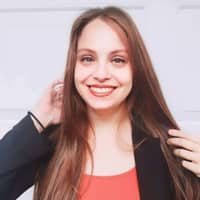 Sitter Profile Image: Veronica S.