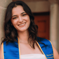 Sitter Profile Image: Alanna R.