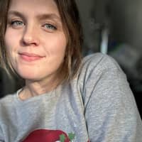 Sitter Profile Image: Tina R.