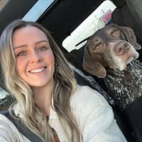 Sitter Profile Image: Laura S.
