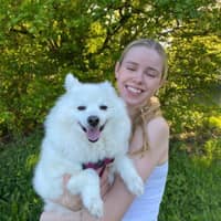 Sitter Profile Image: Emma B.