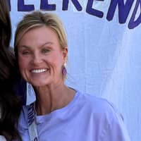 Sitter Profile Image: Tracey B.