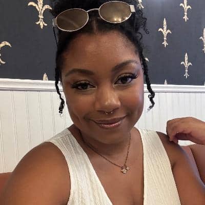 Sitter Profile Image: Amira N.