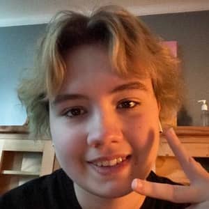 Sitter Profile Image: Madeline B.