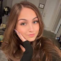 Sitter Profile Image: Erika K.