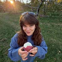 Sitter Profile Image: Emily N.