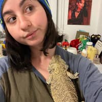 Sitter Profile Image: Riley B.