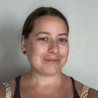 Sitter Profile Image: Angela W.