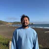 Sitter Profile Image: Leo H.