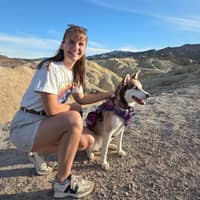 Sitter Profile Image: Emily J.