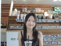 Sitter Profile Image: Mia H.