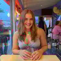 Sitter Profile Image: Alina M.