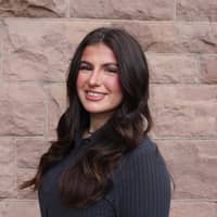 Sitter Profile Image: Lauren S.