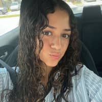 Sitter Profile Image: Salma J.