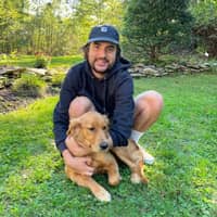 Sitter Profile Image: Aaron S.